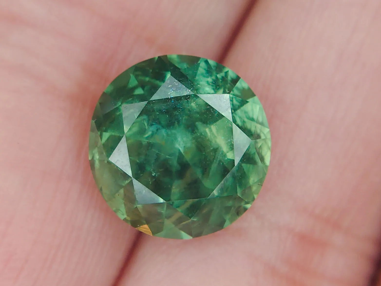 7.35ct BEYOND BELIEF GREEN ALL NATURAL ELDORADO BAR MONTANA SAPPHIRE