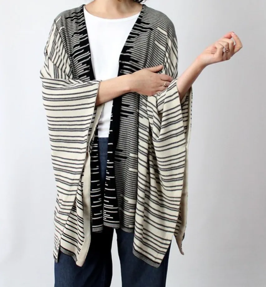 Beyond Threads Decibel Top and Wrap