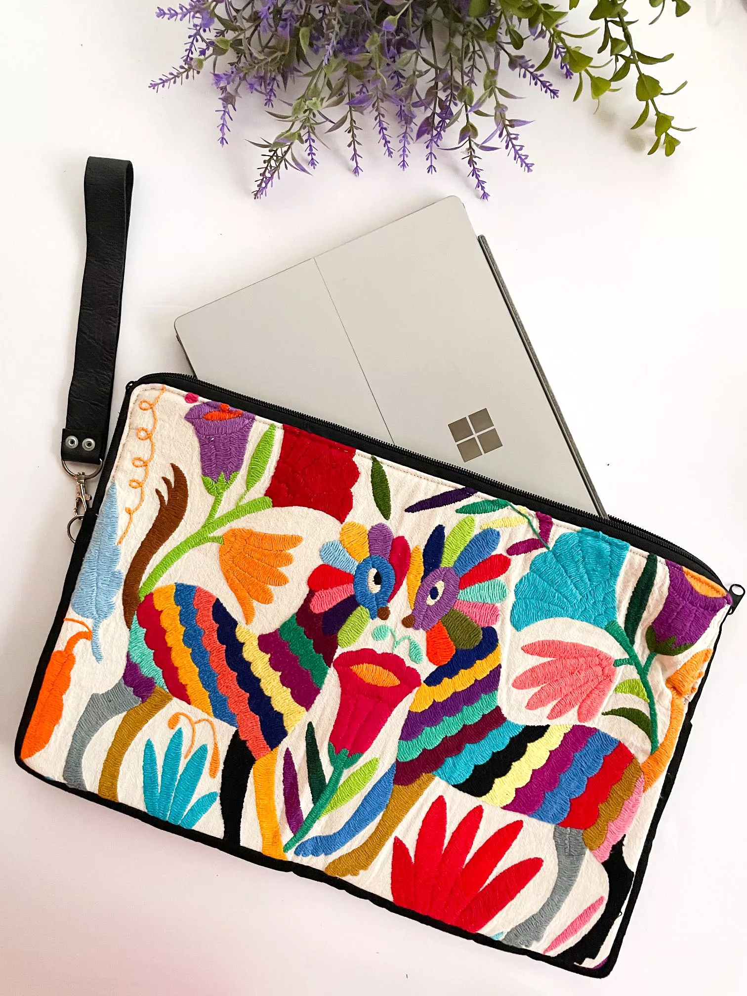 Laptop case Otomi