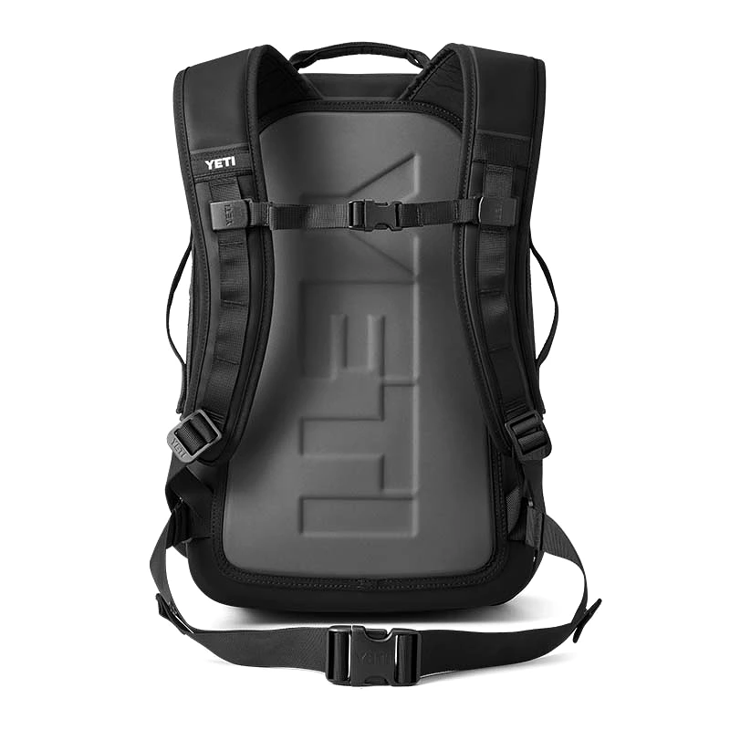 Panga Submersible 28L Backpack in Black