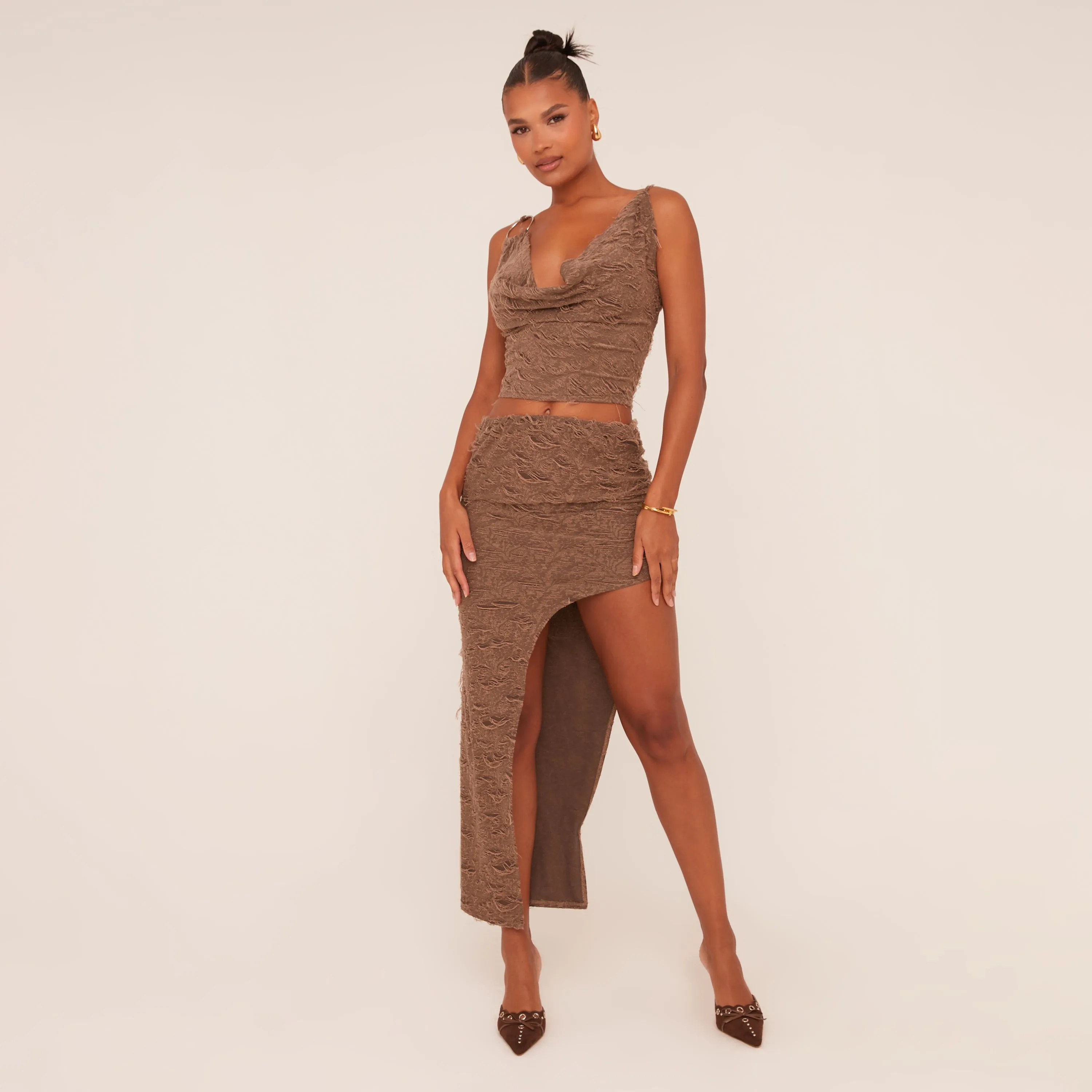 Strappy Cowl Neck Ring Detail Distressed Crop Top In Brown