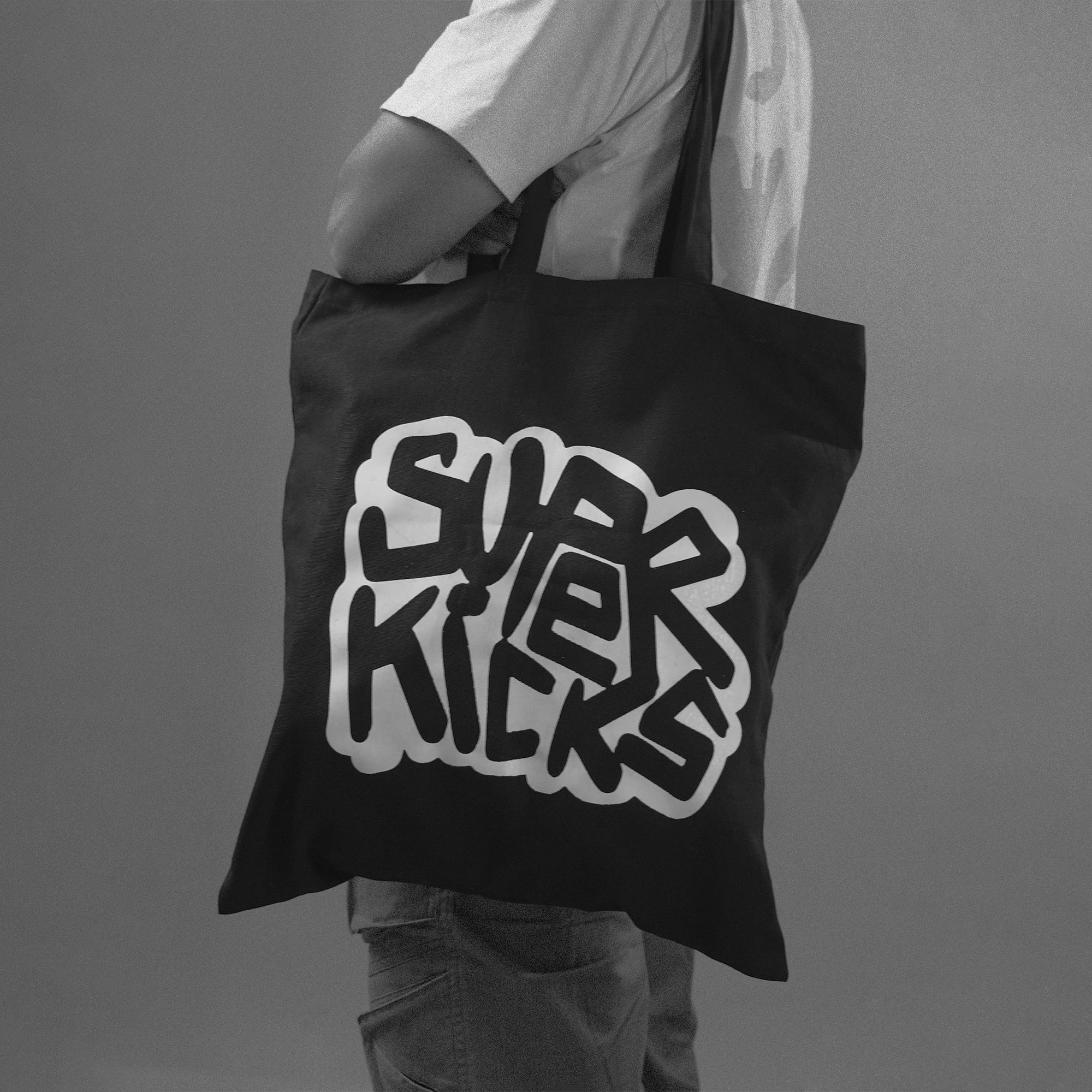 SUPERKICKS PLAY LOGO M TOTE 'BLACK'