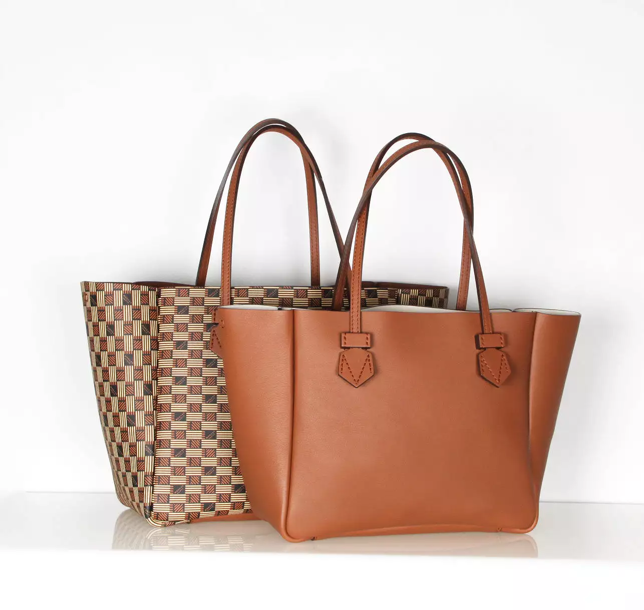 Vincennes PM Reversible Tote, Fauve