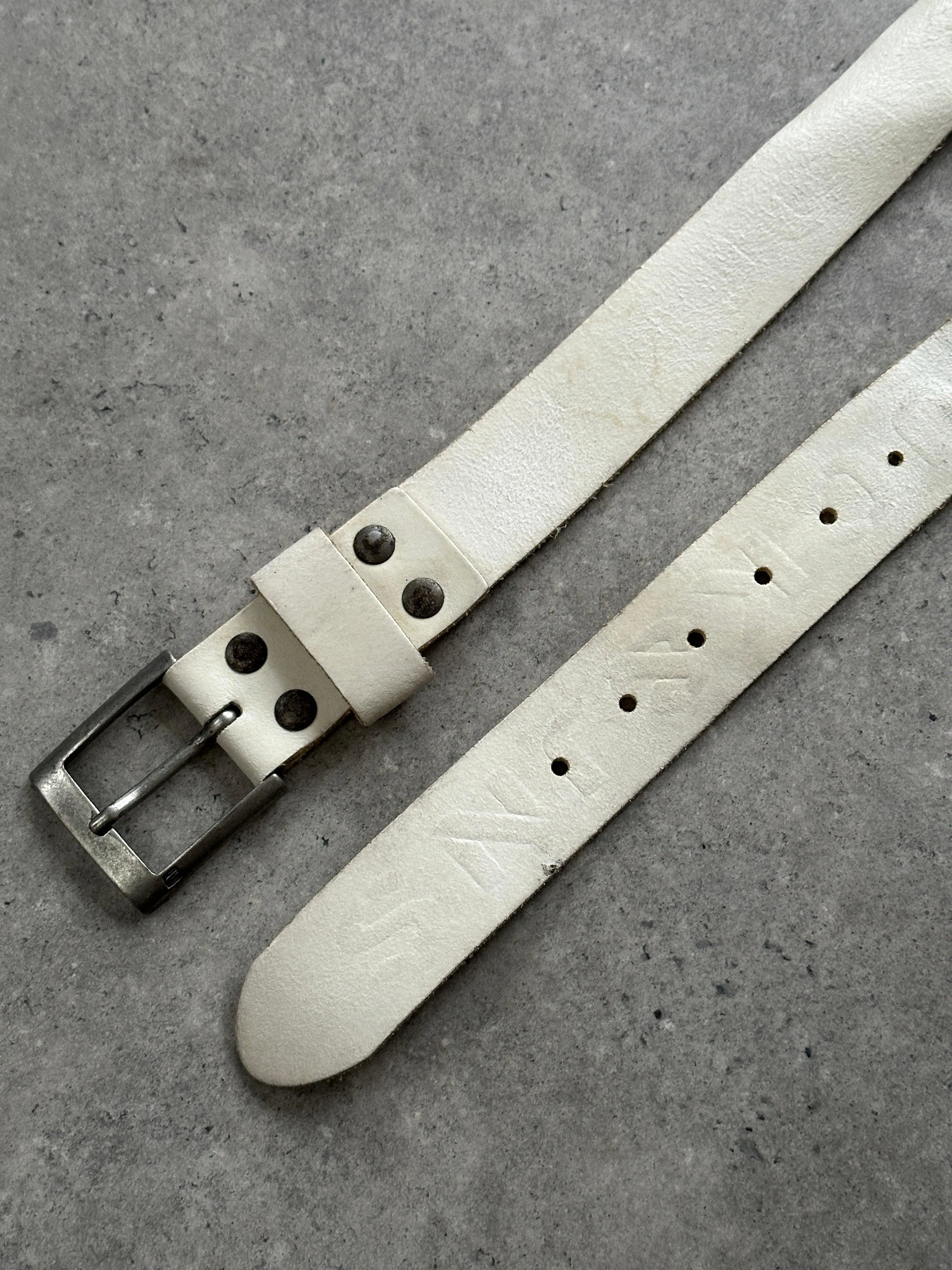 Vintage Distressed Leather Belt W36-40